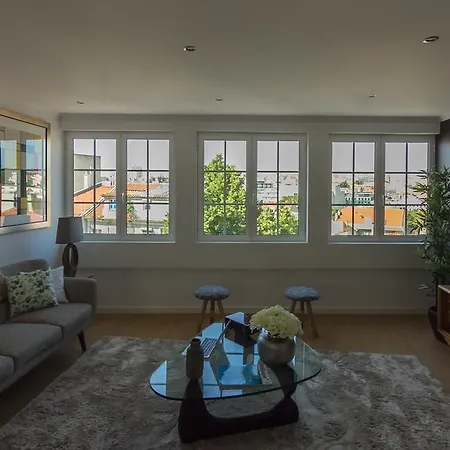 Lisbon4real: Deluxe 3br In Principe Real *
