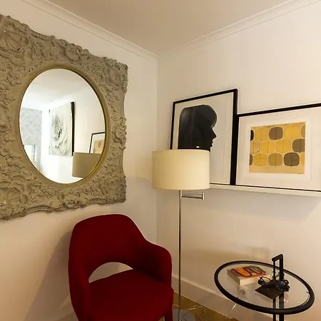 Lisbon4real: Deluxe 3br In Principe Real *