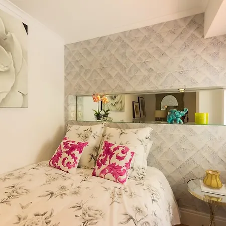 Apartamento Lisbon4real: Deluxe 3br In Principe Real Lisboa
